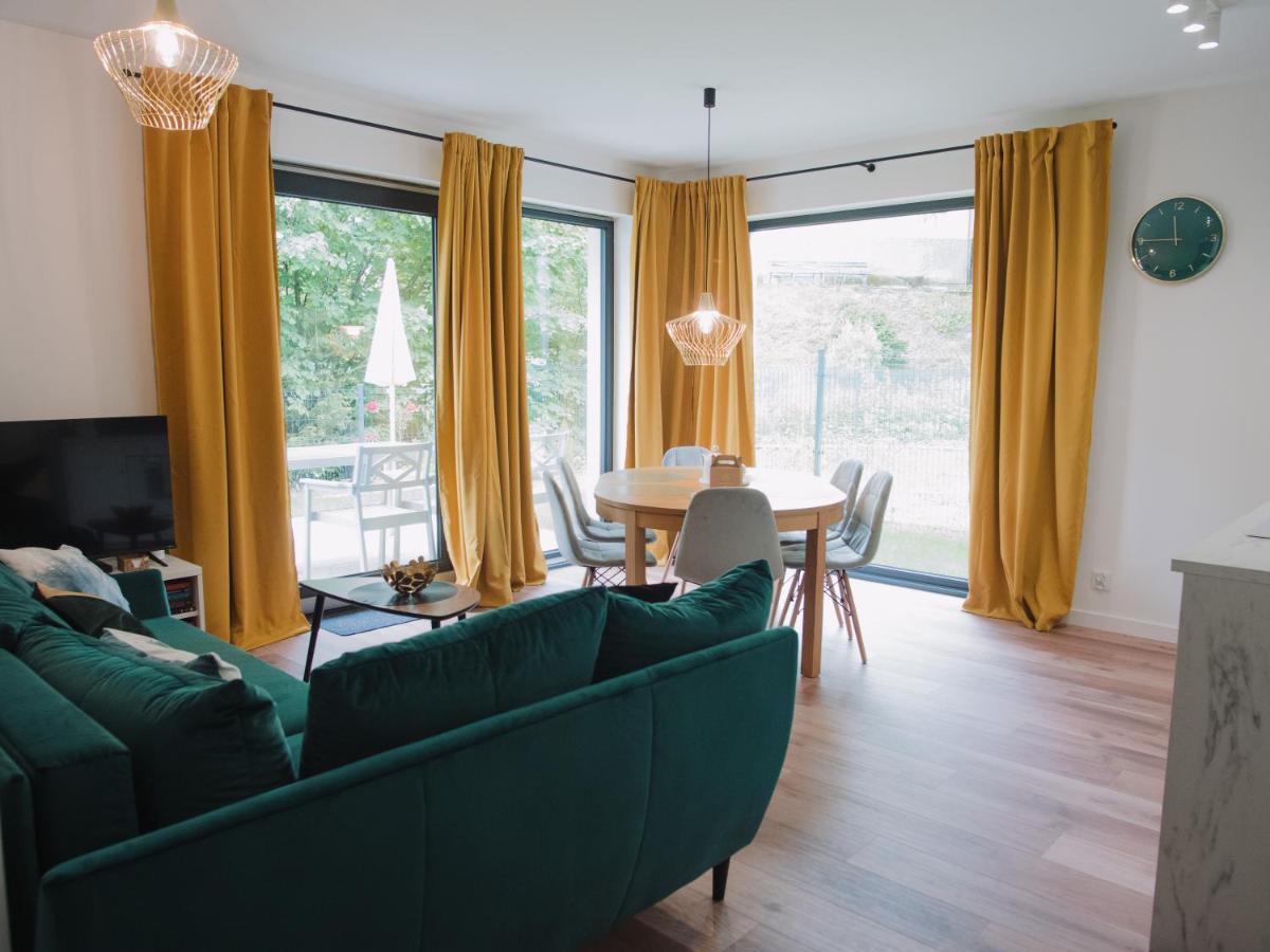 Apartament Nad Strumykiem Z Ogrodkiem - Dream Apart Apartment อุสทรอน ภายนอก รูปภาพ