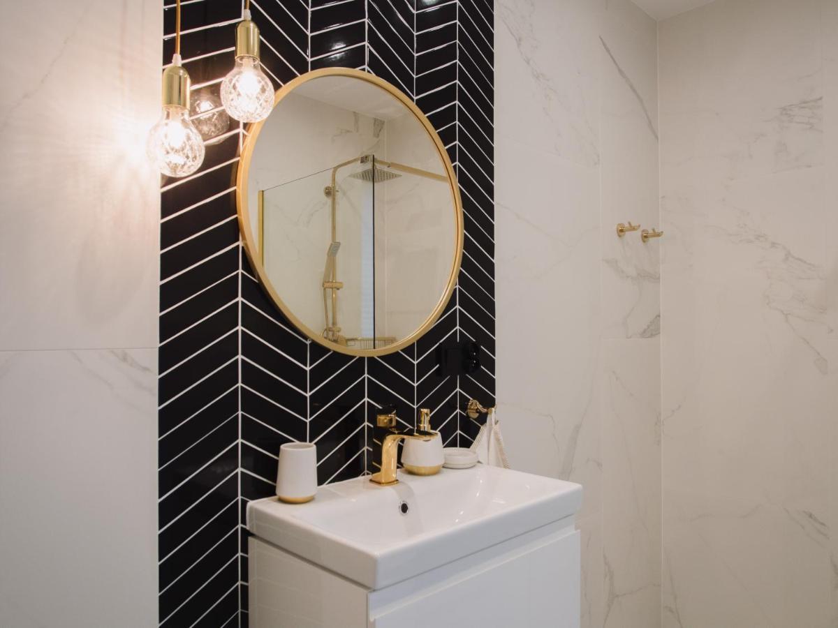 Apartament Nad Strumykiem Z Ogrodkiem - Dream Apart Apartment อุสทรอน ภายนอก รูปภาพ