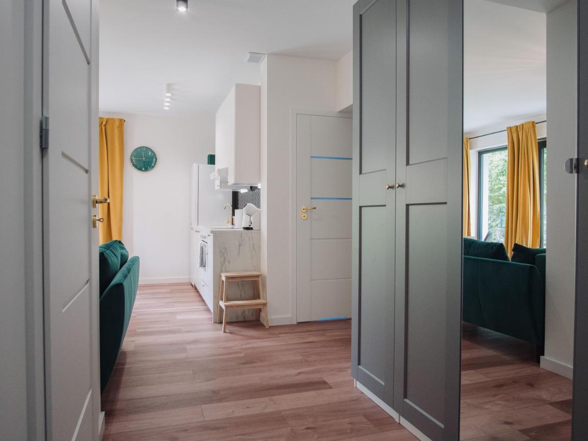 Apartament Nad Strumykiem Z Ogrodkiem - Dream Apart Apartment อุสทรอน ภายนอก รูปภาพ